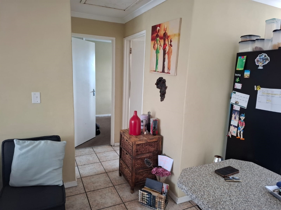 2 Bedroom Property for Sale in Guldenland Western Cape